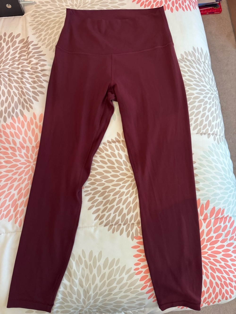 Lululemon Align HR 25 inch Legging Garnet size 8